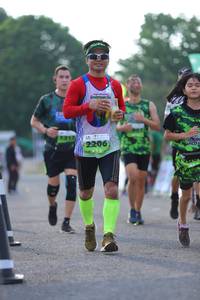 BIB: 2206
                            <button type="button" onclick="openModal(3653974)" class="btn btn-primary btn-sm float-right btn-popup" data-toggle="modal" data-target=".modal-high-quality">
                        <i class="fas fa-shopping-cart"></i> Add to Cart
                    </button>
                                            <button type="button" onclick="isThisMe(3653974, true)" class="btn btn-success btn-sm float-right btn-popup btn-isme hidden" data-toggle="tooltip" data-placement="bottom" title="นี่คือรูปของคุณใช่ไหม คลิกที่นี่เพื่อเอาเข้าอัลบั้ม">
                        <i class="fas fa-plus"></i> Add to album
                    </button>
                    <button type="button" onclick="isThisMe(3653974, false)" class="btn btn-warning btn-sm float-right btn-popup btn-isnotme hidden">
                        <i class="fas fa-ban"></i> Remove from album
                    </button>